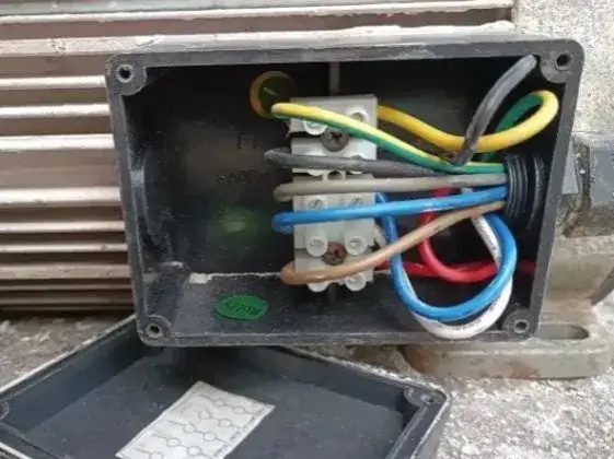 電纜接線盒里的震撼